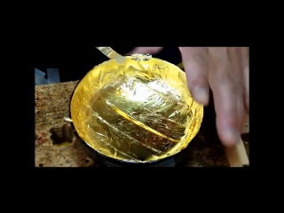 gilding (part 01) of objects with 24 carat gold leaf 24 kela de jinbo duxiang de tangjin . (4 videos combined about