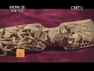 (wood carving by qufu kai).